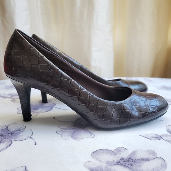 Comfort Plus by Predictions Brown Slip-on Heel Pumps Shoes Women's Size 9 1/2 - Picture 3 of 9